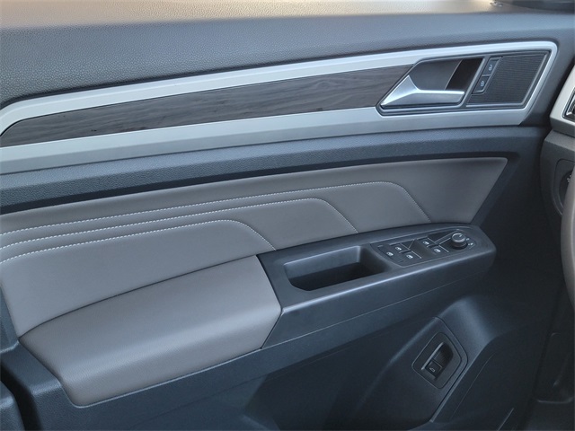 2022 Volkswagen Atlas V6 SE Technology photo 21