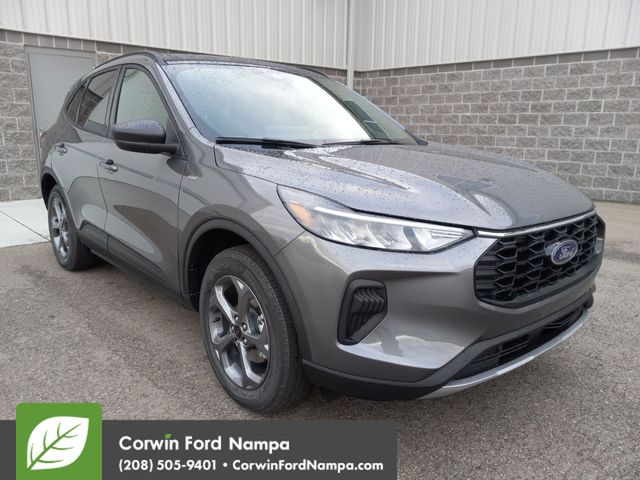 2026 Ford Escape ST-Line's photo