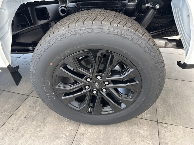 2025 Ford F-150 Lariat photo 34
