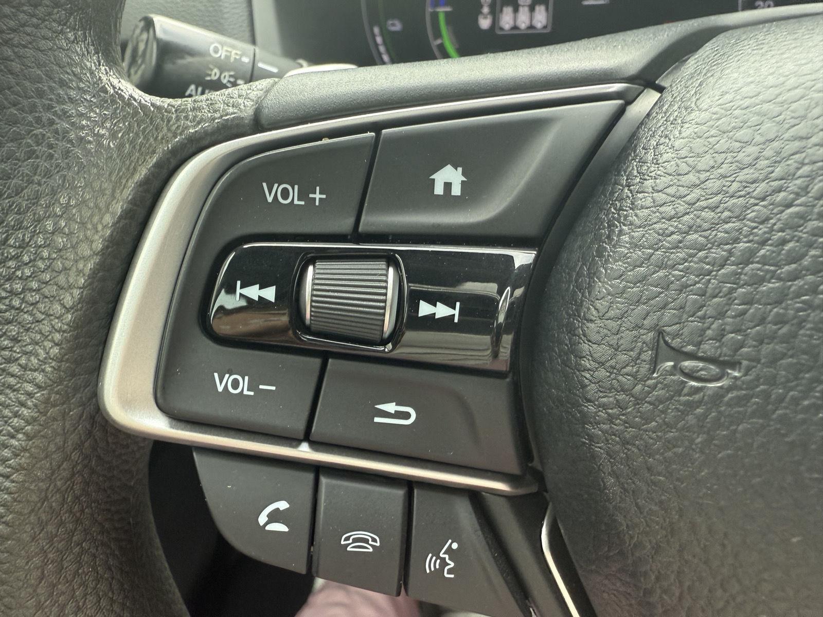 2021 Honda Accord Hybrid EX photo 13
