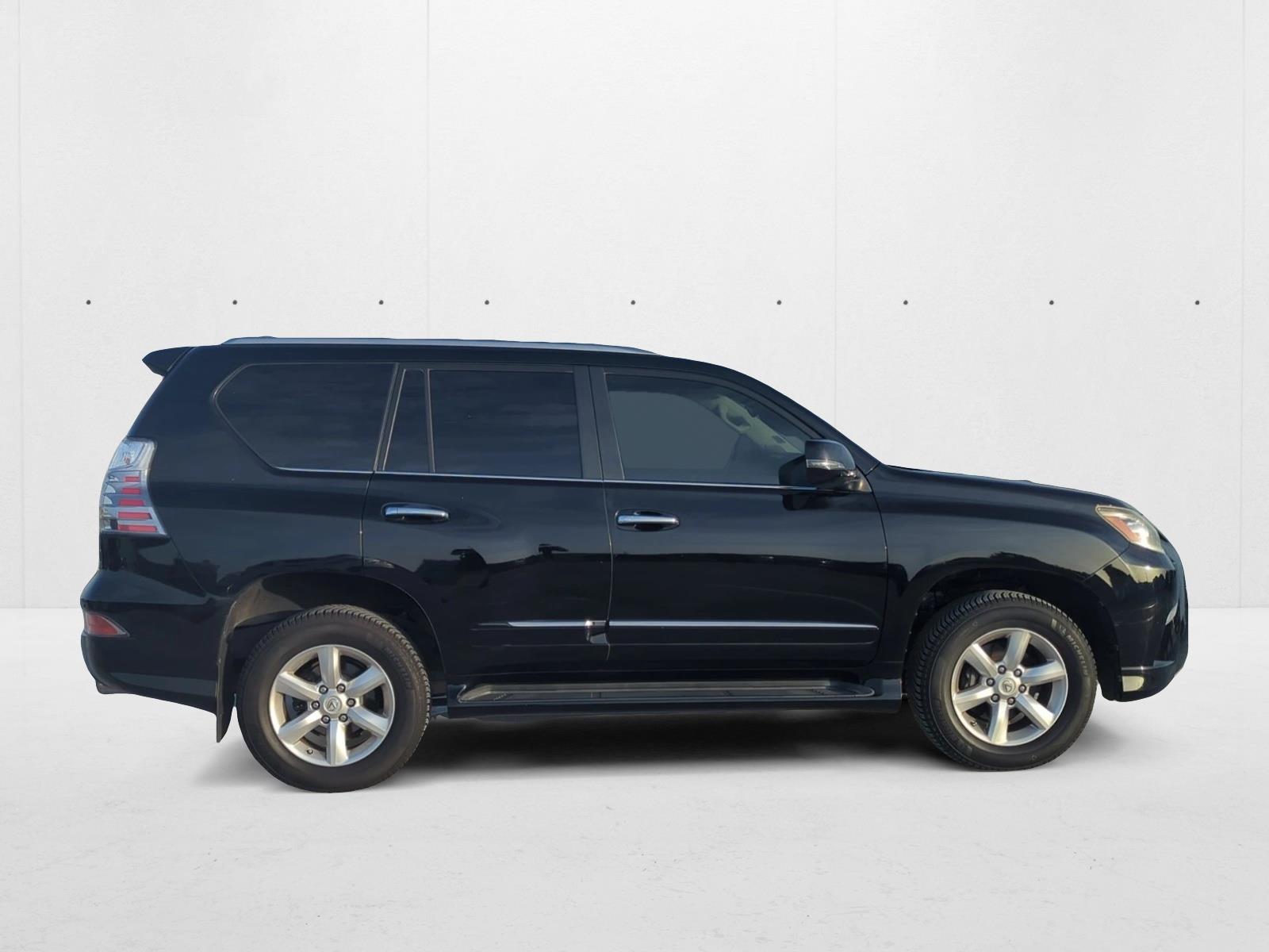 2014 Lexus GX 460 Base photo 2