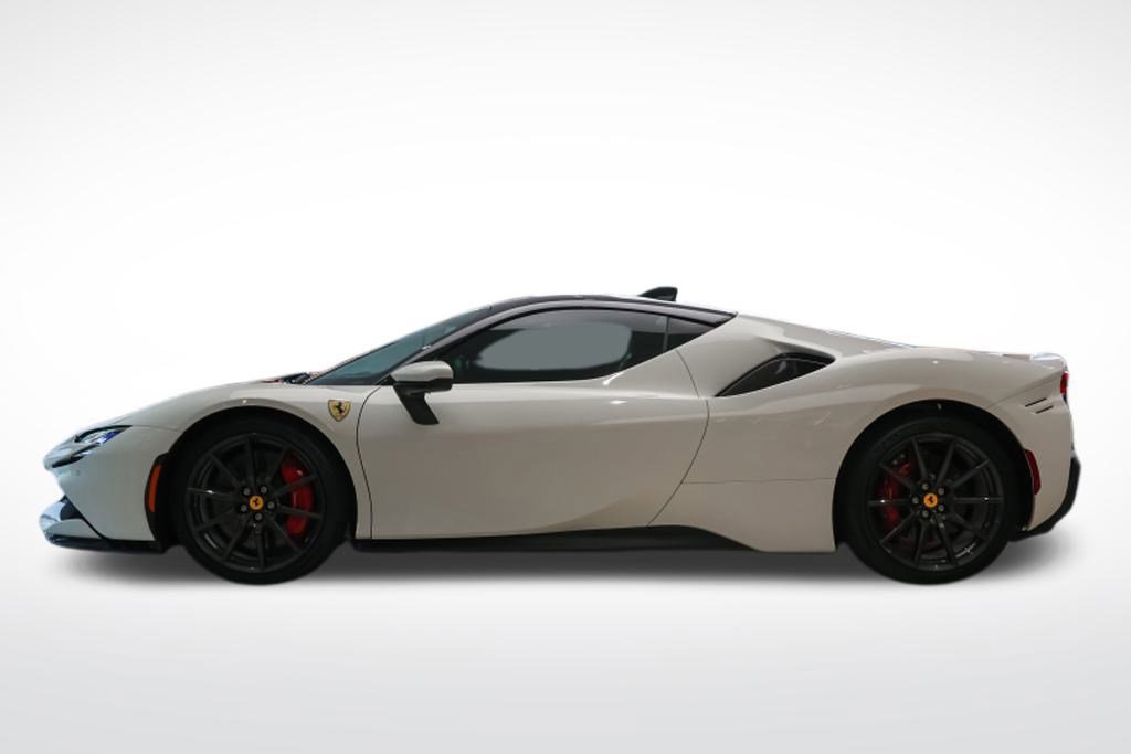 2023 Ferrari SF90 Stradale photo 2