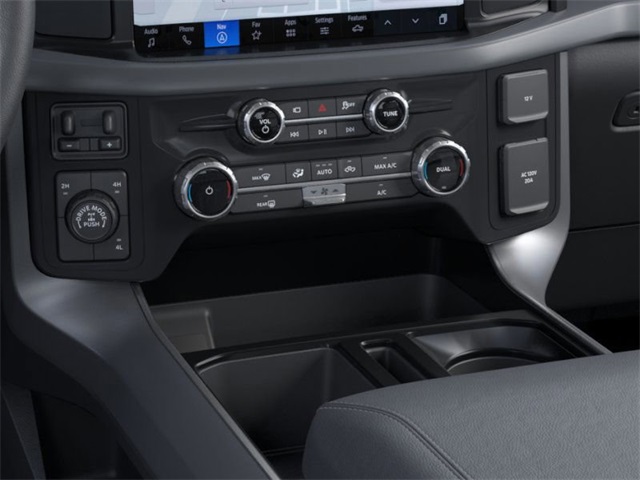 2025 Ford F-150 XL photo 10