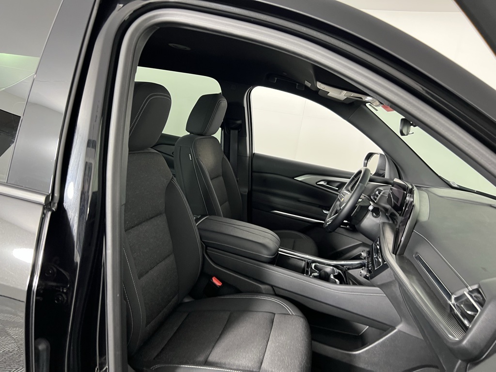 2025 Chevrolet Traverse 1LT photo 25