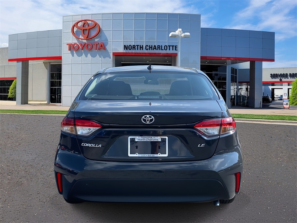 2026 Toyota Corolla LE photo 5