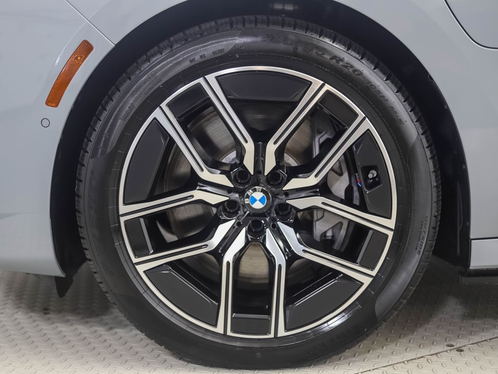 Used 2026 BMW 7 Series 750e with VIN WBA43EH04TCW13216 for sale in Minneapolis, Minnesota