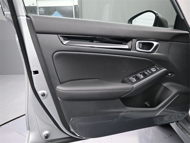 2026 Honda Civic Hybrid Sport Touring photo 3