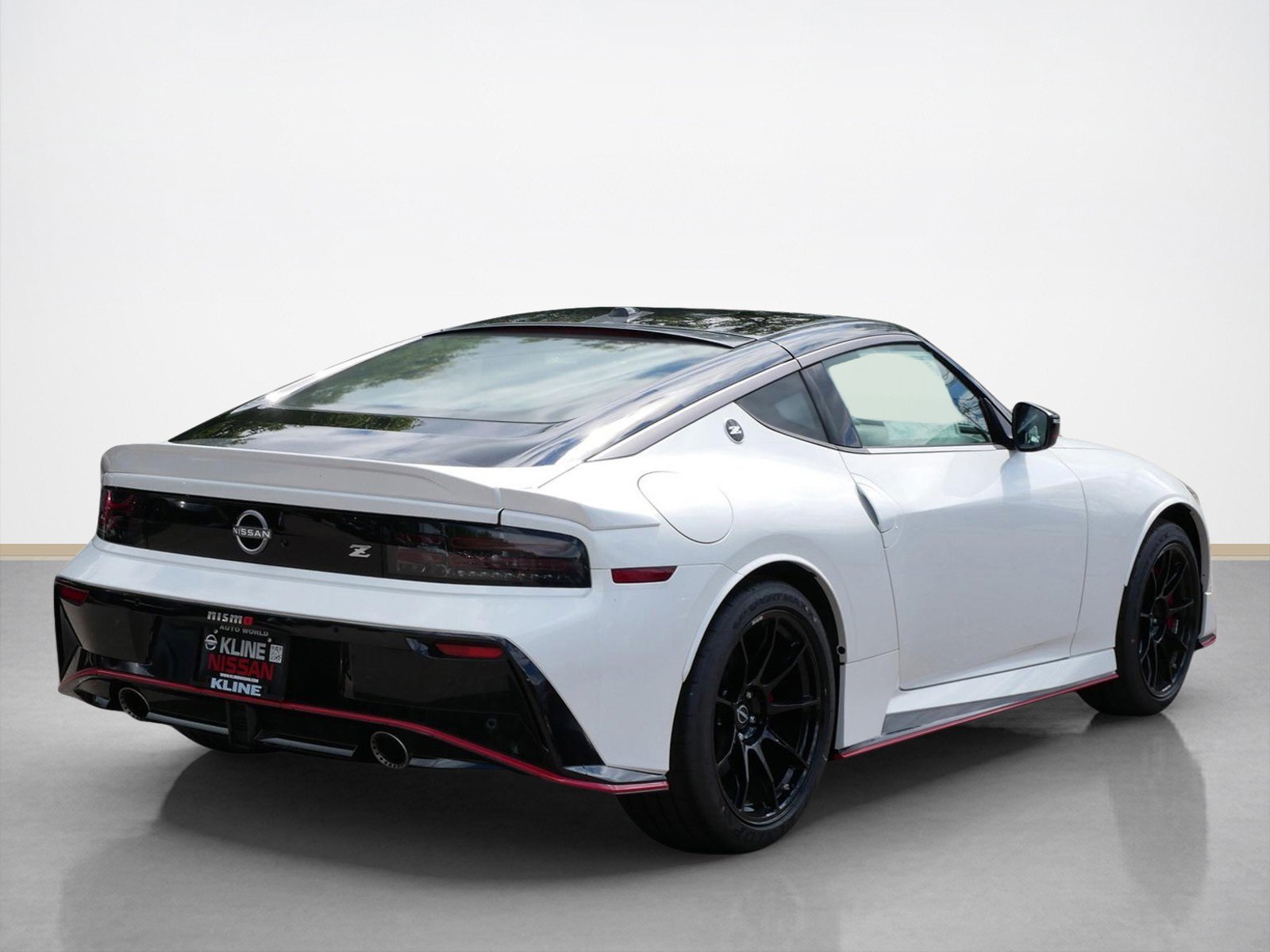 2024 Nissan Z Nismo photo 2