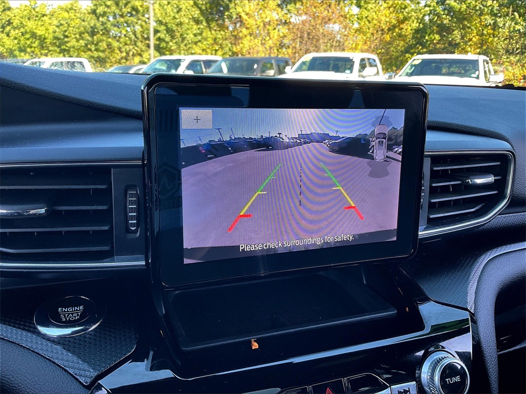 2023 Ford Explorer ST photo 16