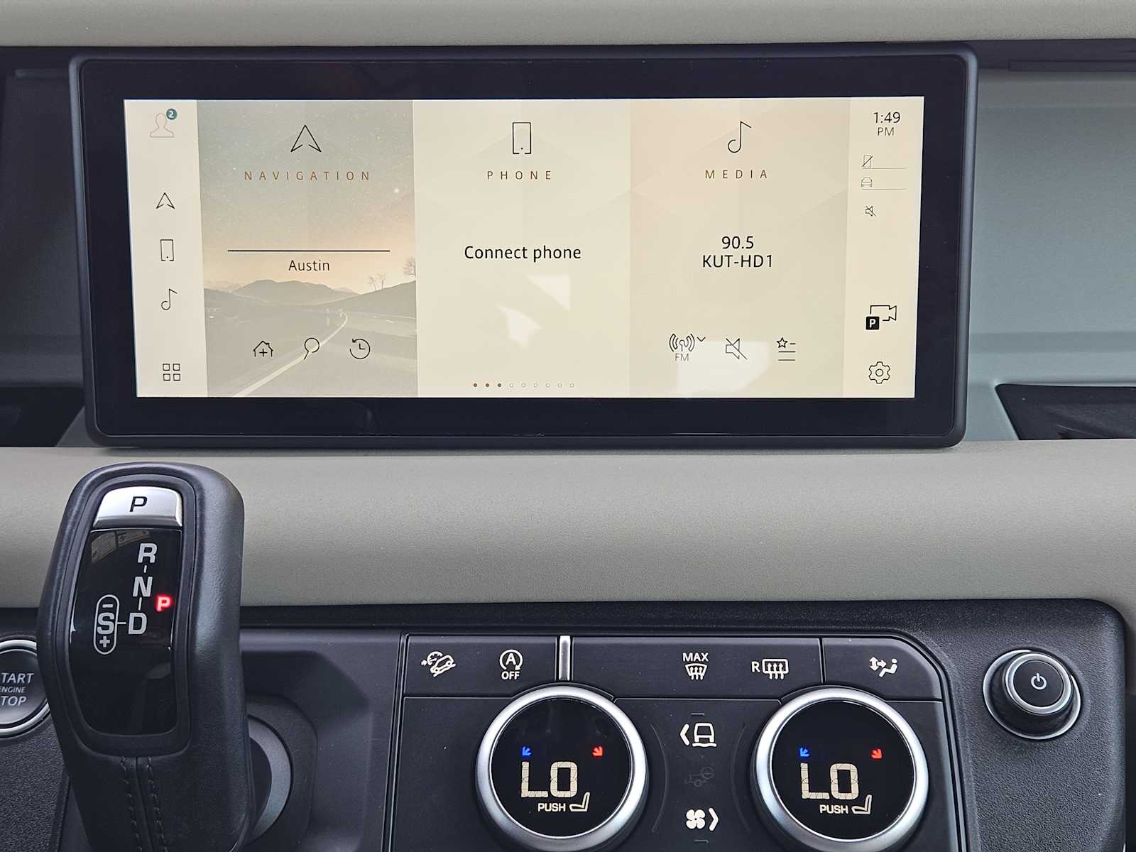 2022 Land Rover Defender X-Dynamic S photo 22