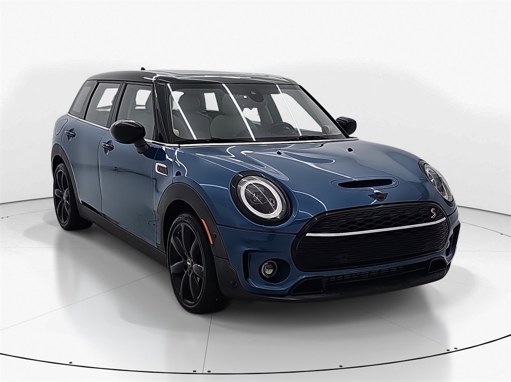 2022 Mini Cooper S Iconic photo 2
