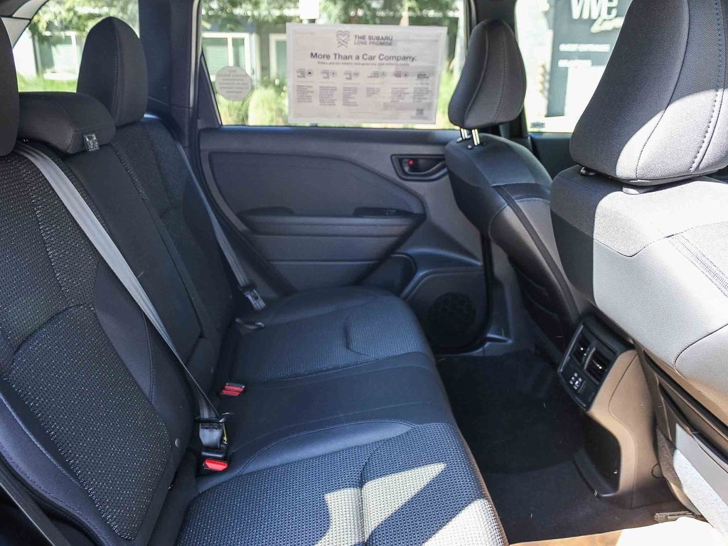 2025 Subaru Forester Premium photo 16