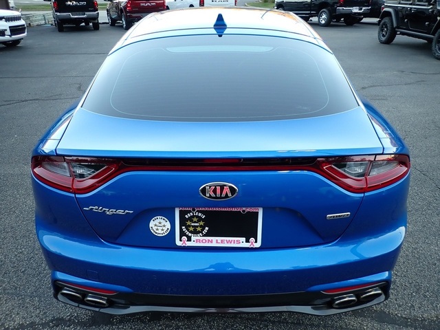 2018 Kia Stinger photo 4