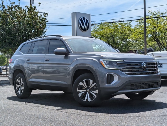 2025 Volkswagen Atlas 2.0T SE