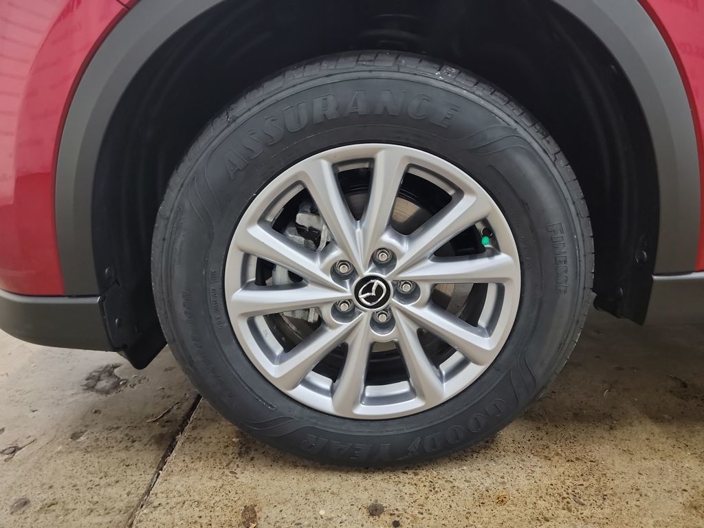 2023 Mazda CX-5 2.5 S Preferred photo 14