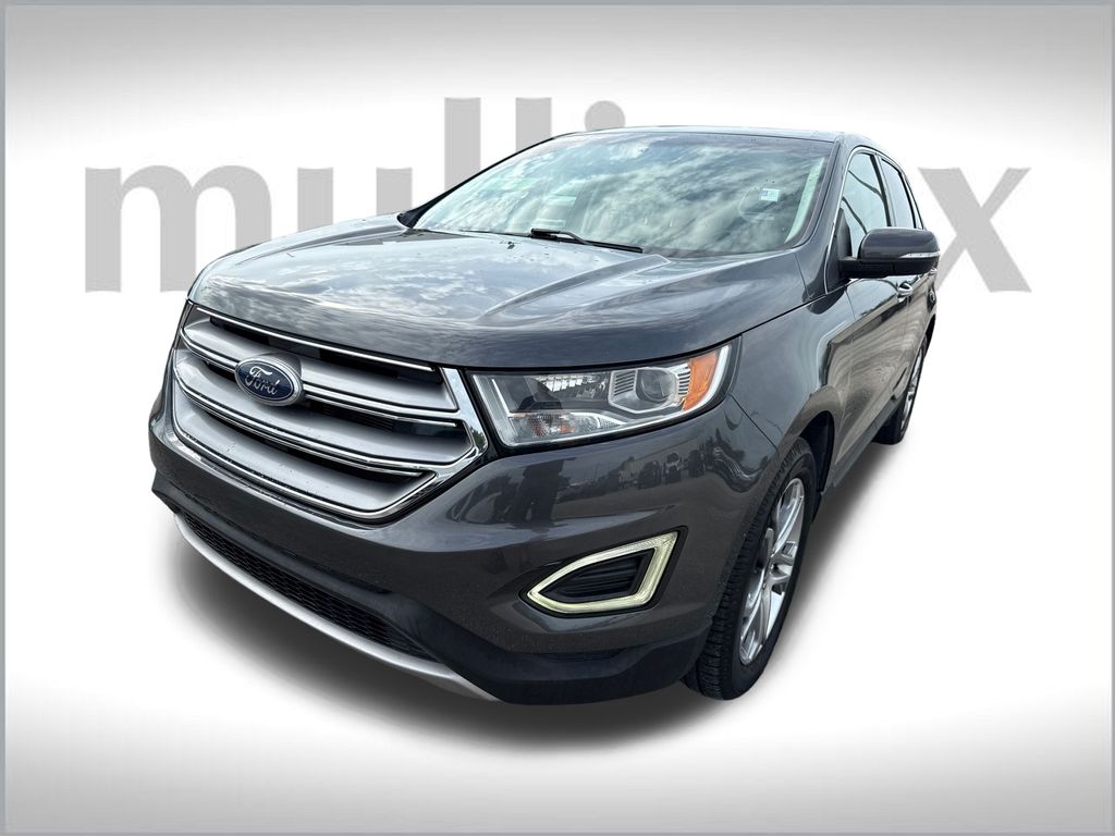 2016 Ford Edge Titanium photo 5