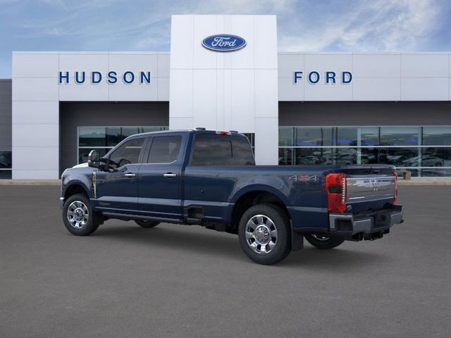 2025 Ford F-350 King Ranch photo 4