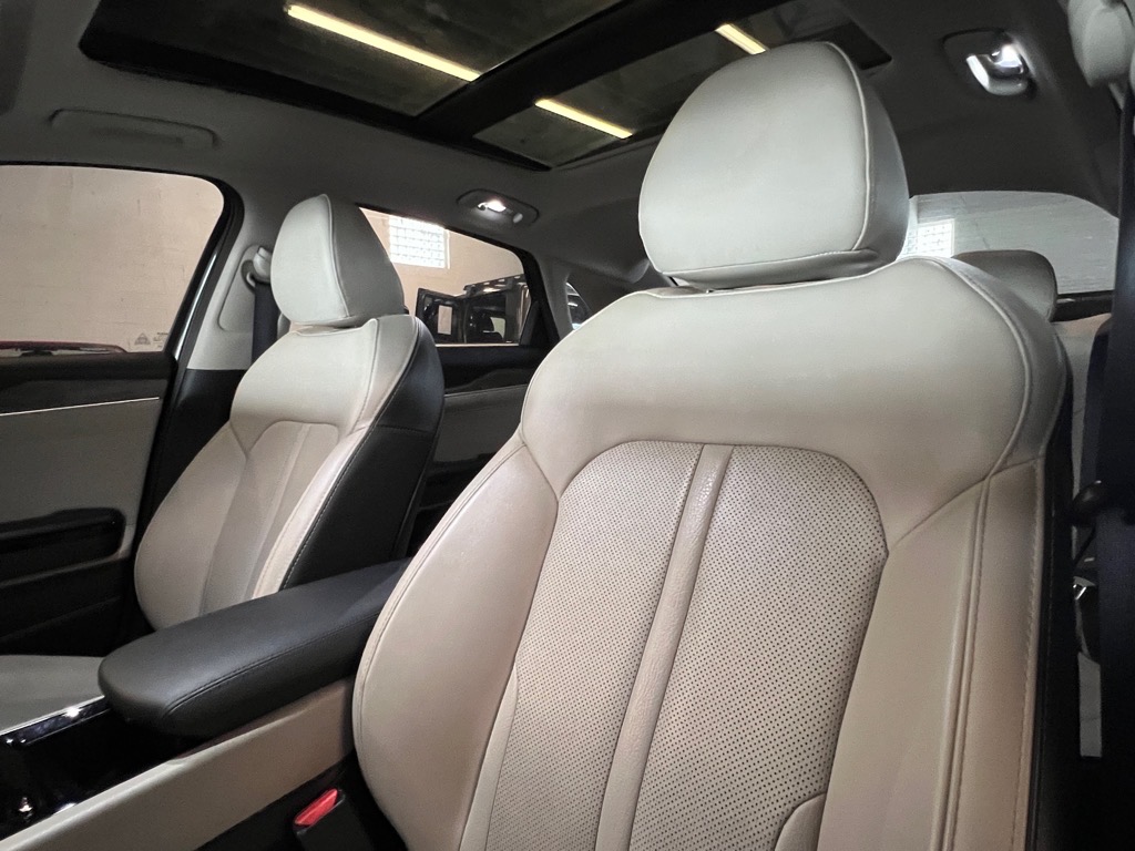 2022 Kia K5 EX photo 18
