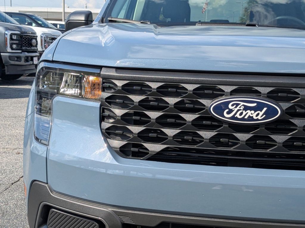 2025 Ford Maverick XLT photo 8