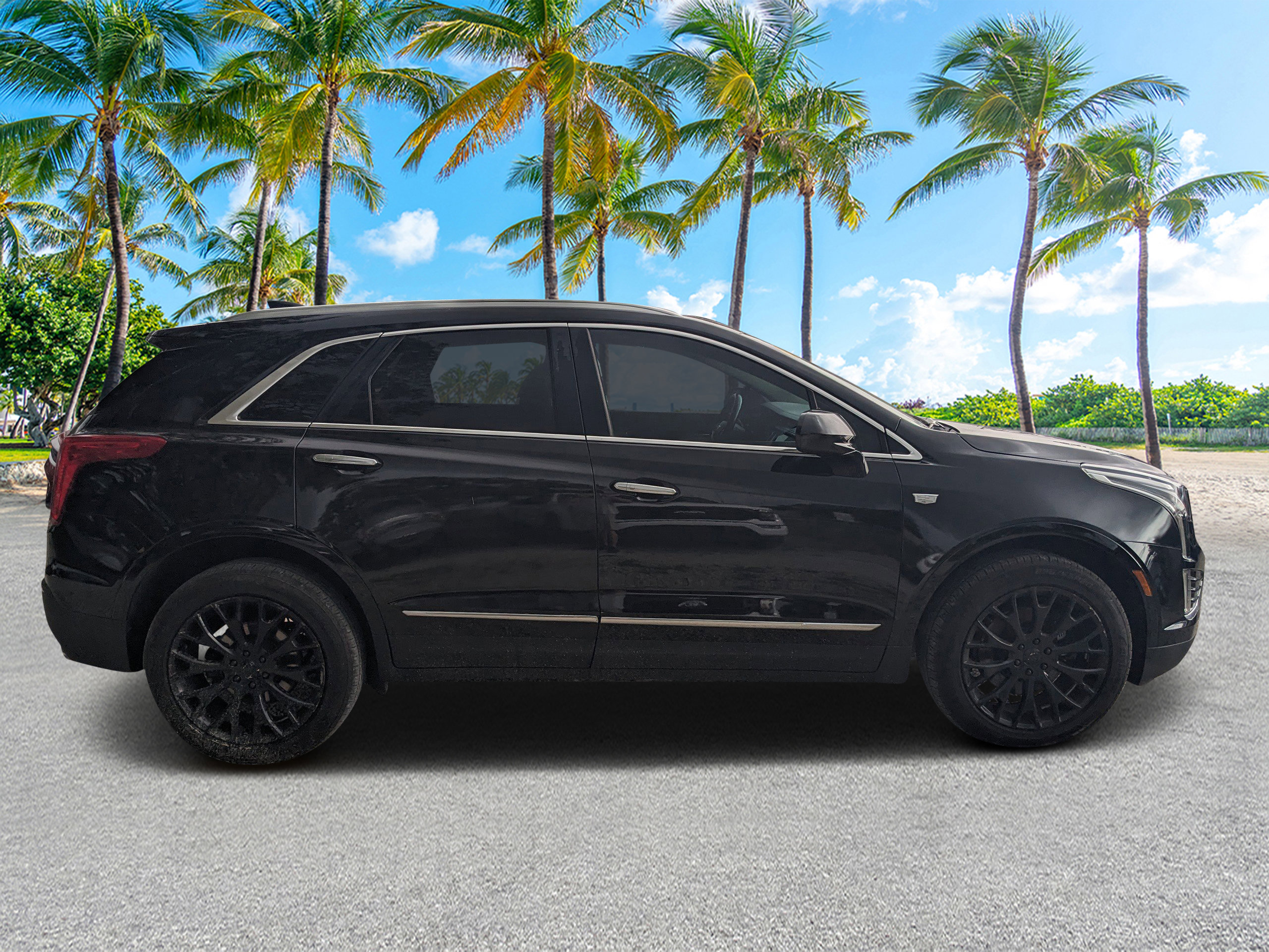 Used 2018 Cadillac XT5 Luxury with VIN 1GYKNCRS3JZ192473 for sale in LaBelle, FL