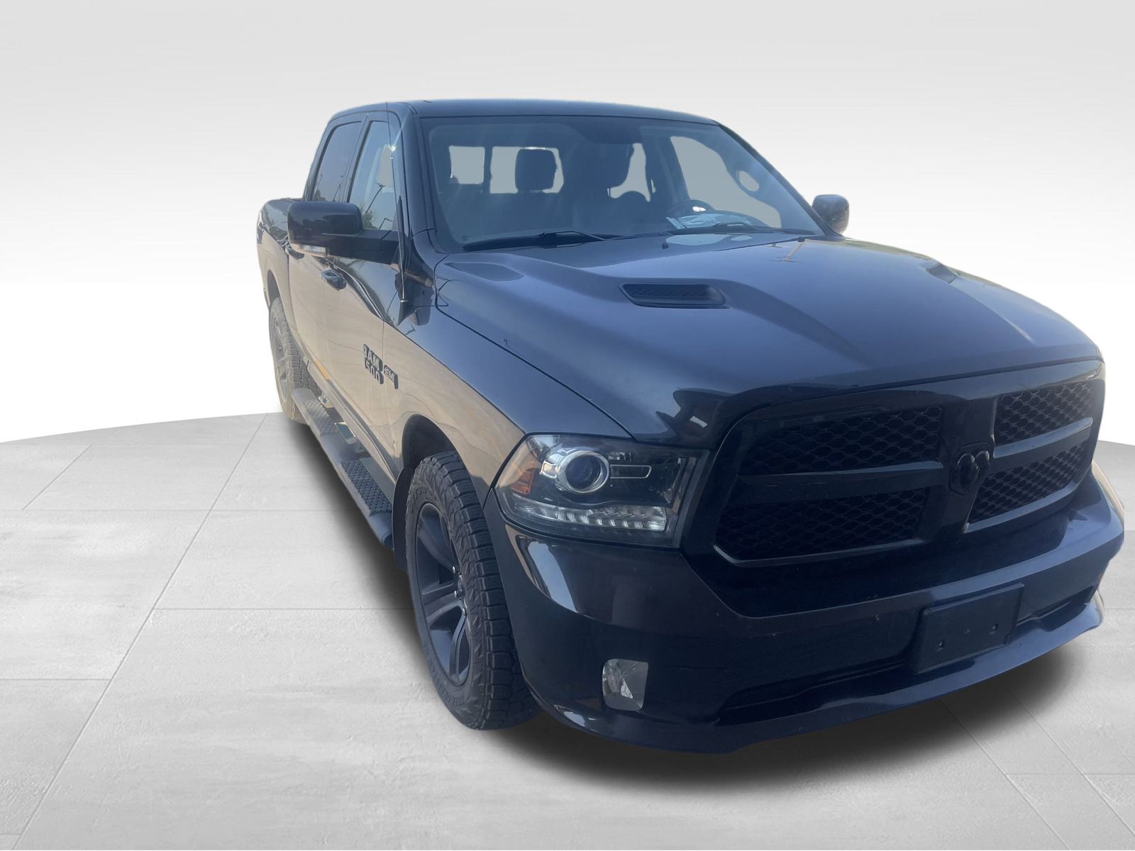 2017 Ram 1500 Sport photo 2