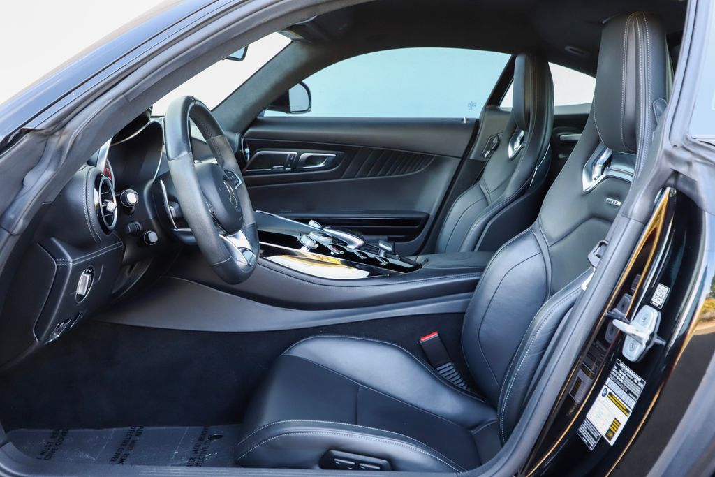 2016 Mercedes Benz S AMG photo 3