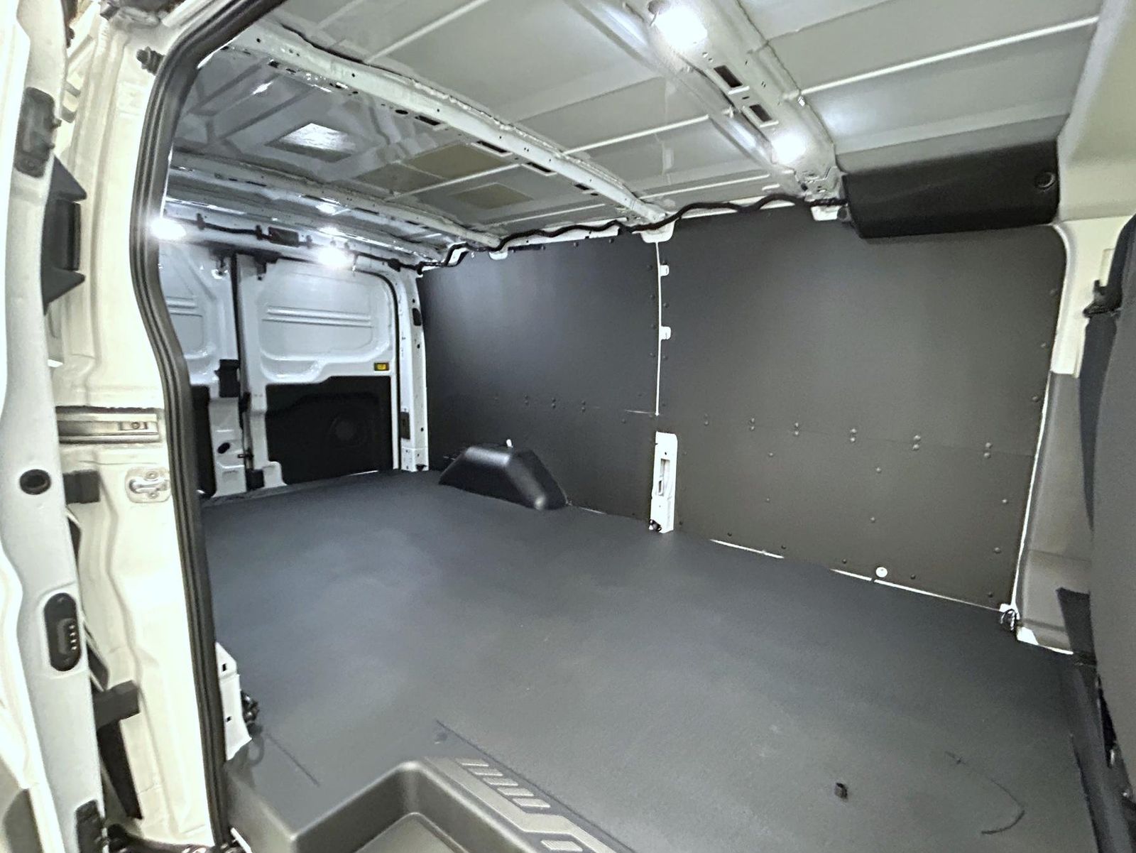 2025 Ford Transit photo 15