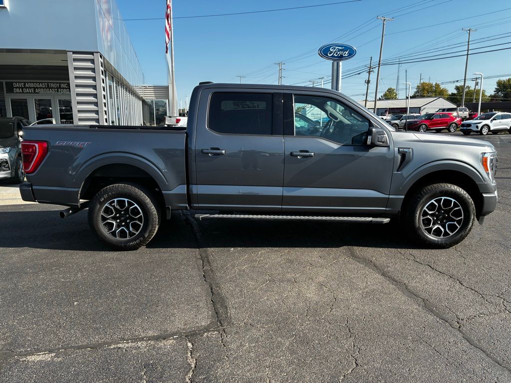 2023 Ford F-150 XLT photo 28