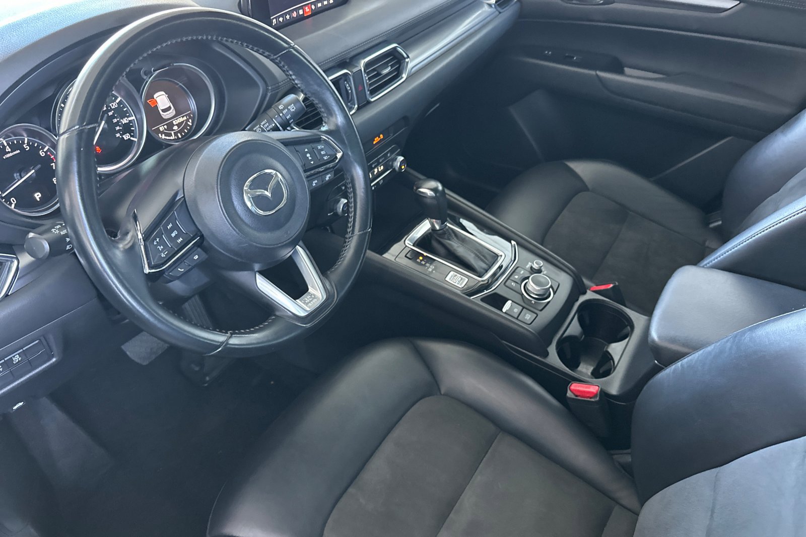 2020 Mazda CX-5 Touring photo 9