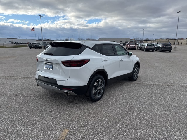 2023 Chevrolet Blazer 2LT photo 4