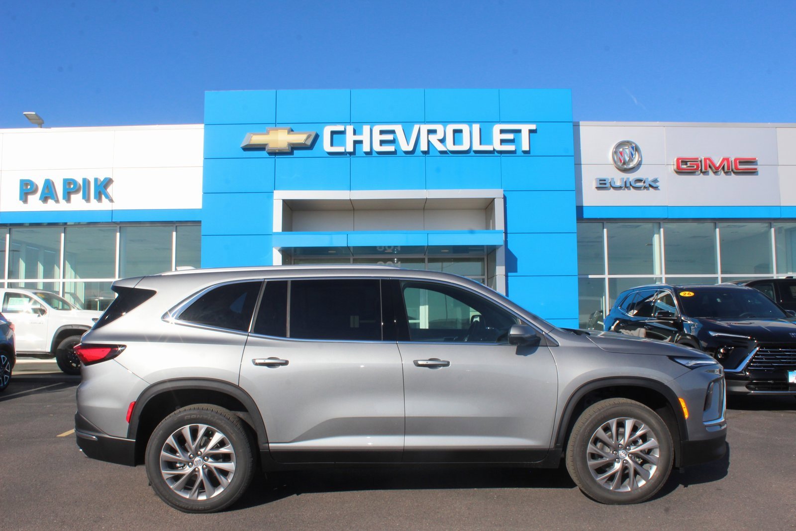 2026 Buick Enclave Preferred's photo