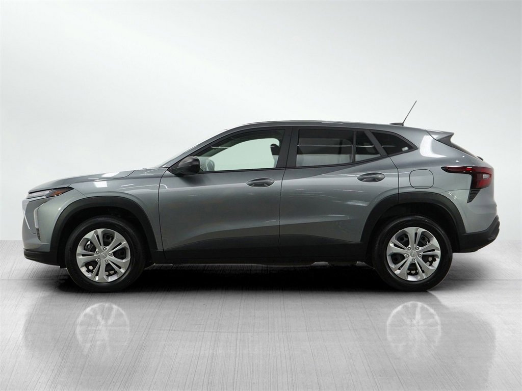 Used 2024 Chevrolet Trax LS with VIN KL77LFE23RC246889 for sale in Roseville, Minnesota