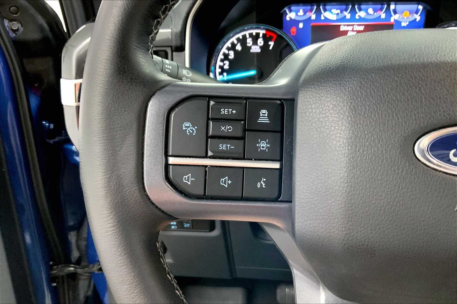 2023 Ford F-150 XLT photo 20