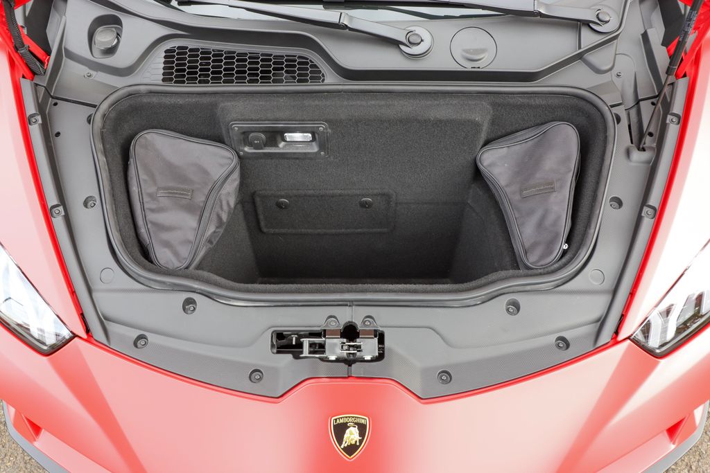 2024 Lamborghini Huracan Evo Spyder photo 10
