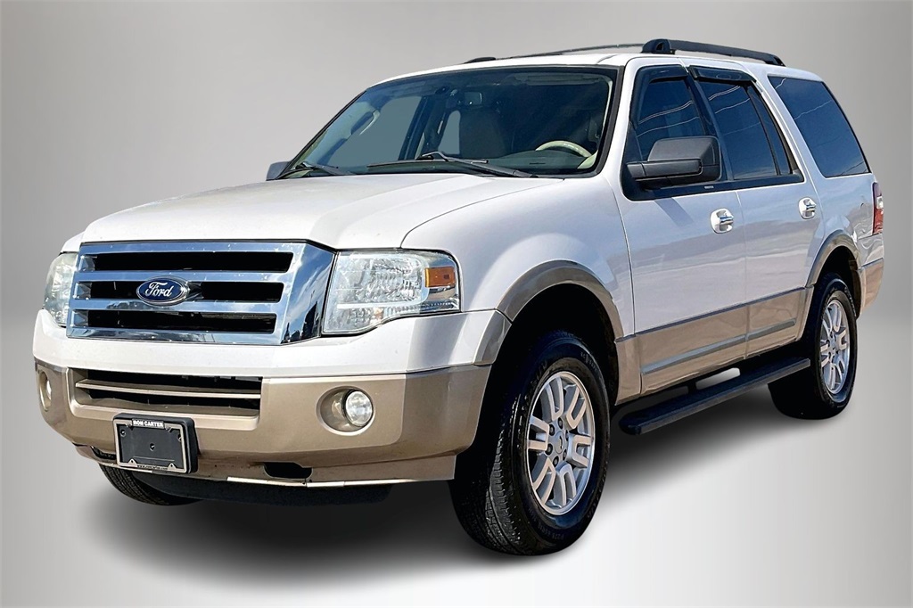 2013 Ford Expedition XLT photo 2