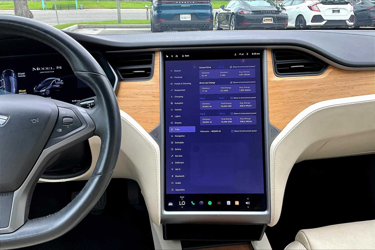 2021 Tesla Model S Long Range Plus photo 6