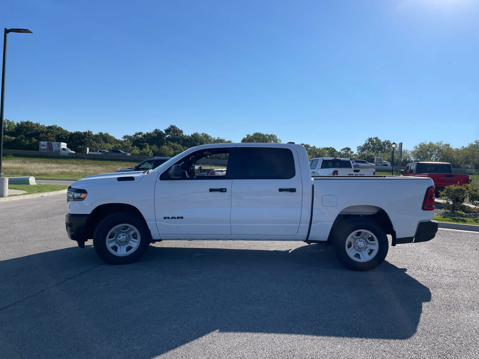 2025 Ram 1500 Tradesman photo 5