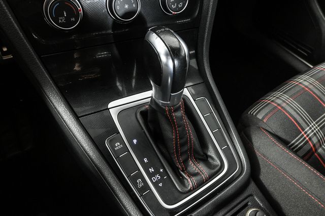 2015 Volkswagen Golf GTI S photo 15