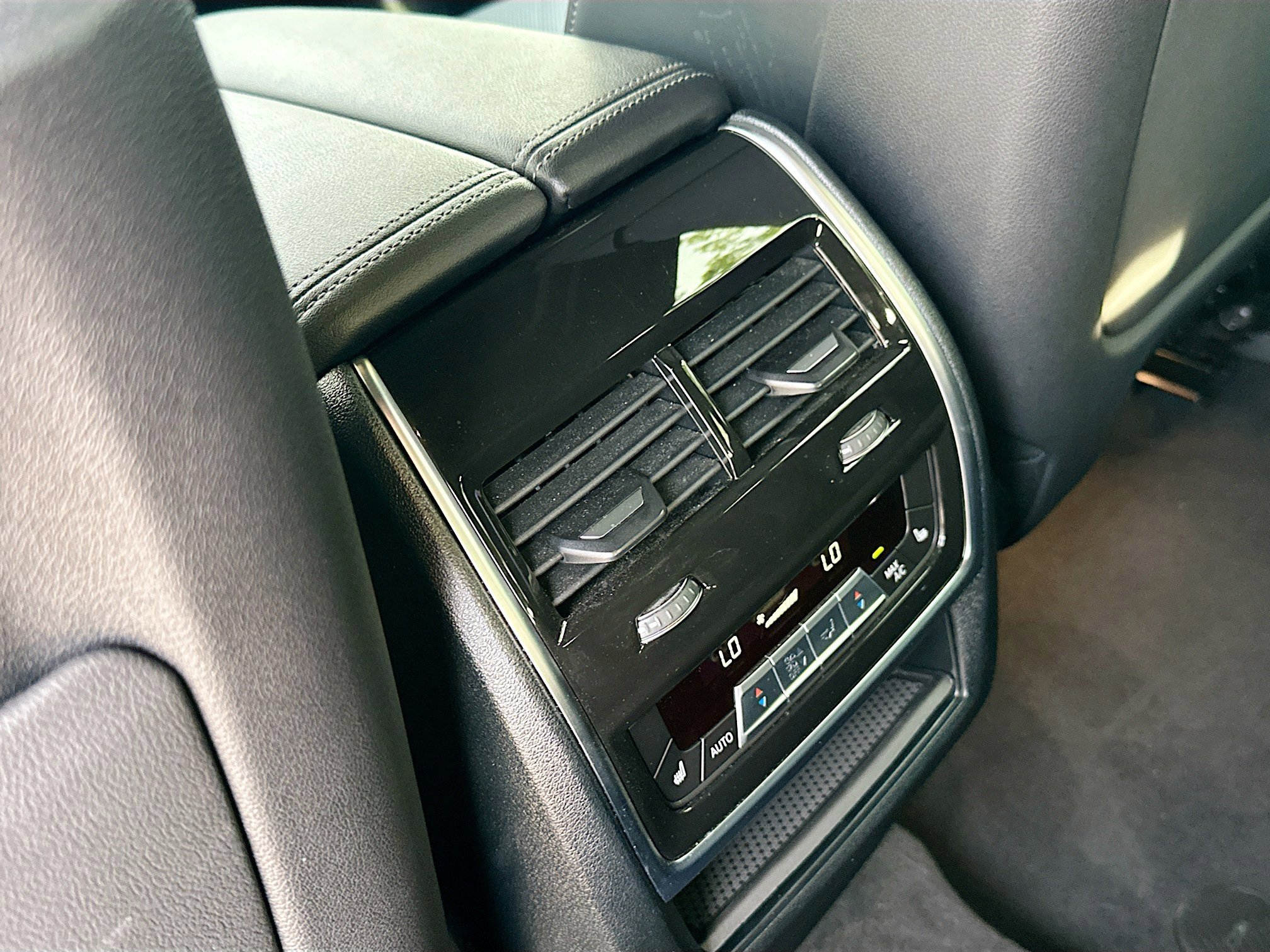 2024 Bmw X6 xDrive40i photo 23