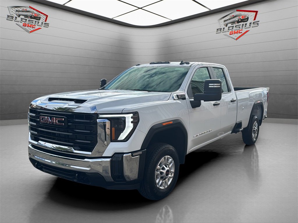 2026 GMC Sierra 2500HD Pro's photo