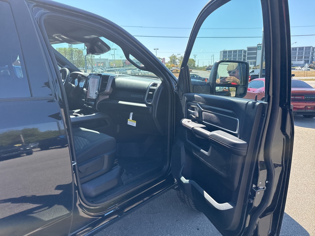 2026 Ram 2500 Big Horn photo 29