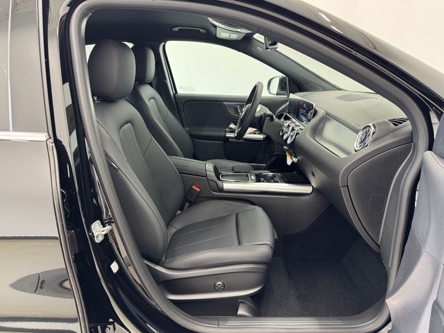 2025 Mercedes Benz GLA 250 photo 17