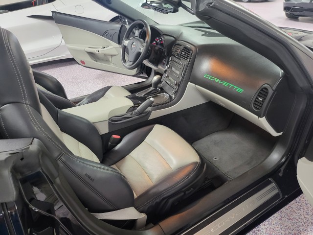 2008 Chevrolet Corvette 3LT photo 11