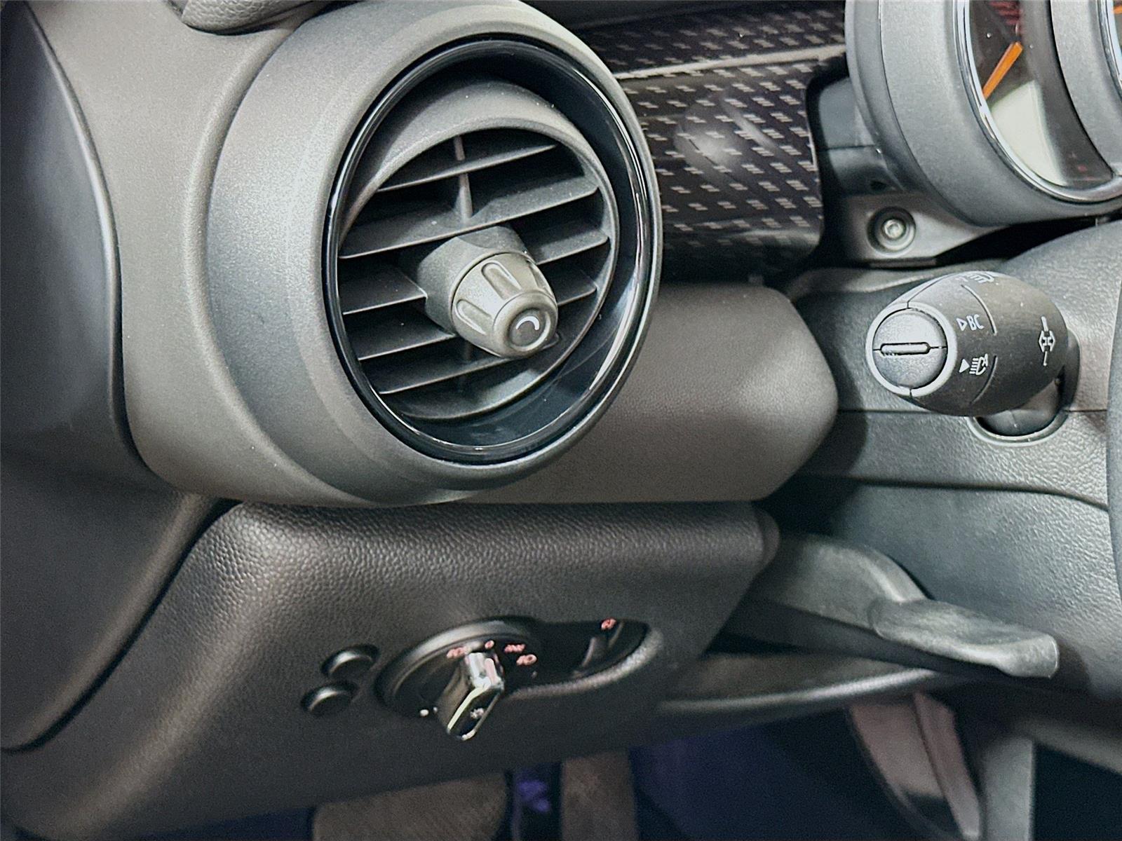 2020 Mini Cooper 2 Door Hardtop S photo 10