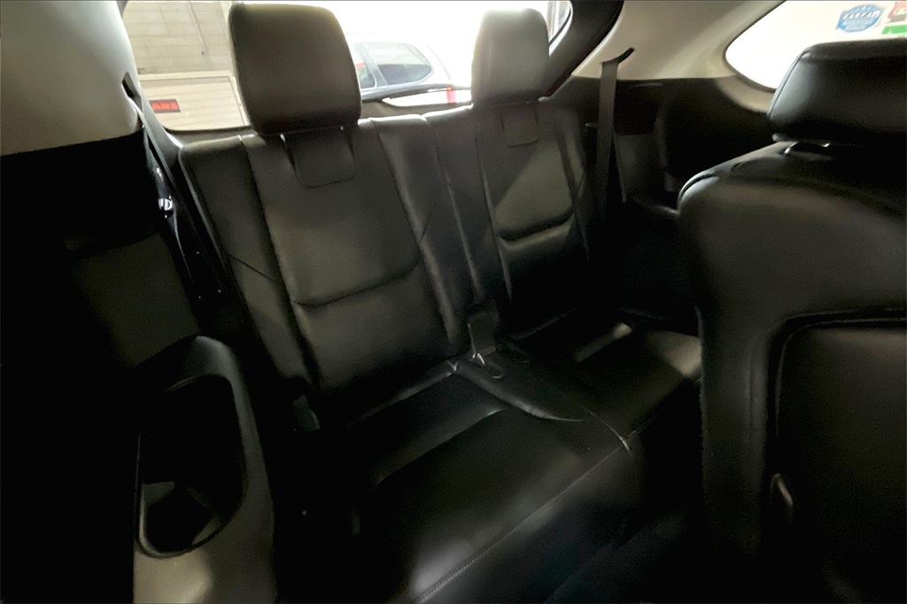 2022 Mazda CX-9 Touring photo 24