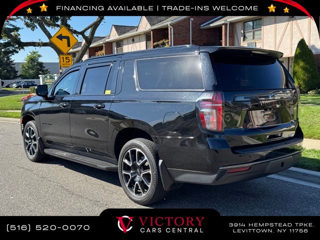 2021 Chevrolet Suburban RST photo 6