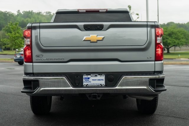 2024 Chevrolet Silverado 1500 LT photo 9