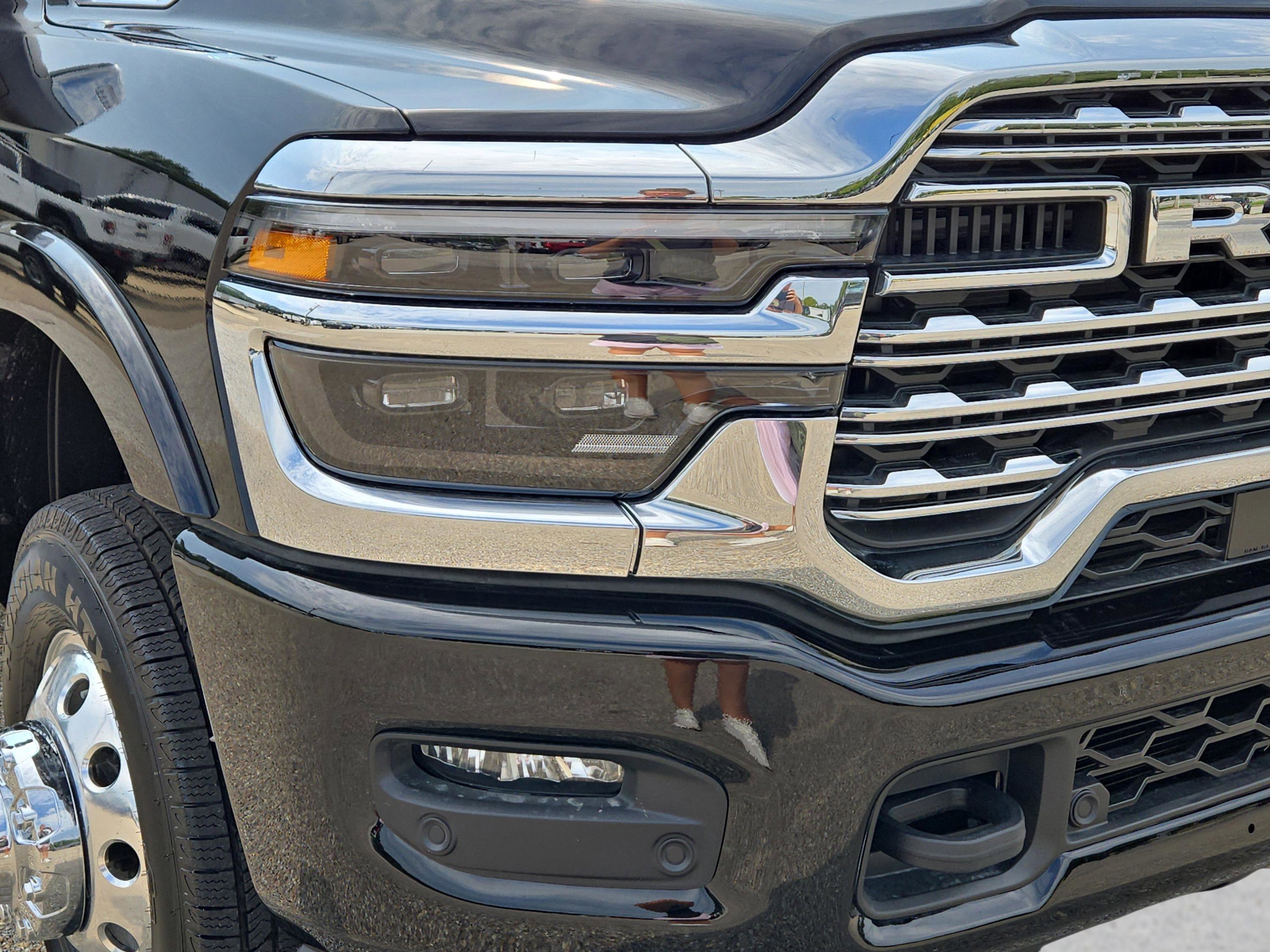 2026 Ram 3500 Longhorn photo 3
