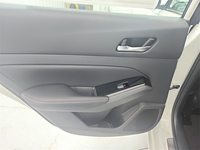 2025 Nissan Altima 2.5 SR photo 35