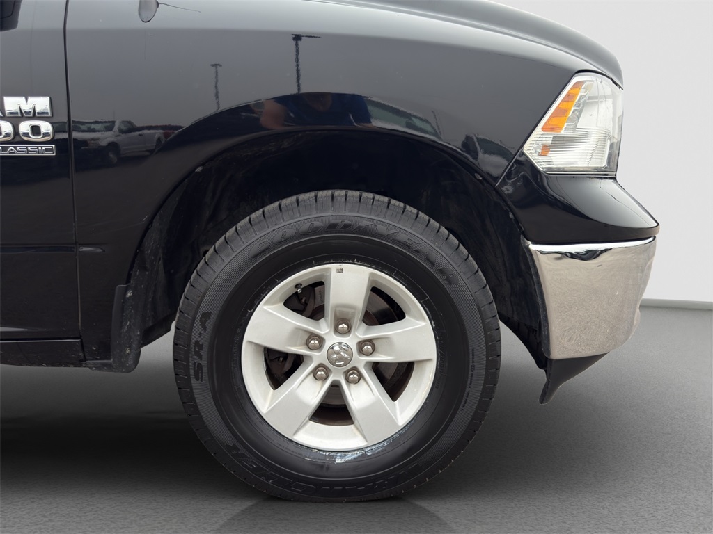 2023 Ram 1500 Classic SLT photo 21